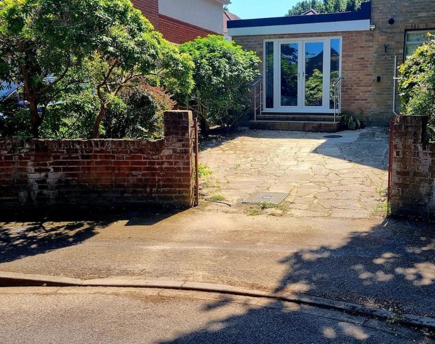 Private Self-Contained Place Bournemouth Ngoại thất bức ảnh